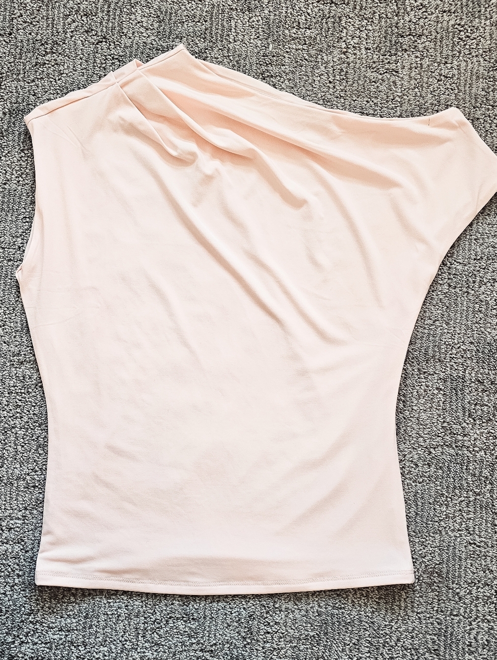 RW & Co Women's Blush One-Shoulder Top